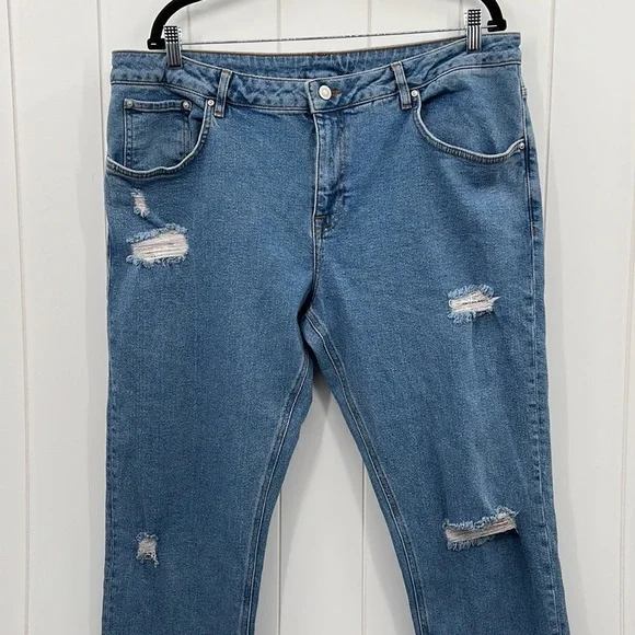ASOS Distressed Denim Jeans Oversized Fit Size 38 x 32 Unisex - Picture 2 of 10